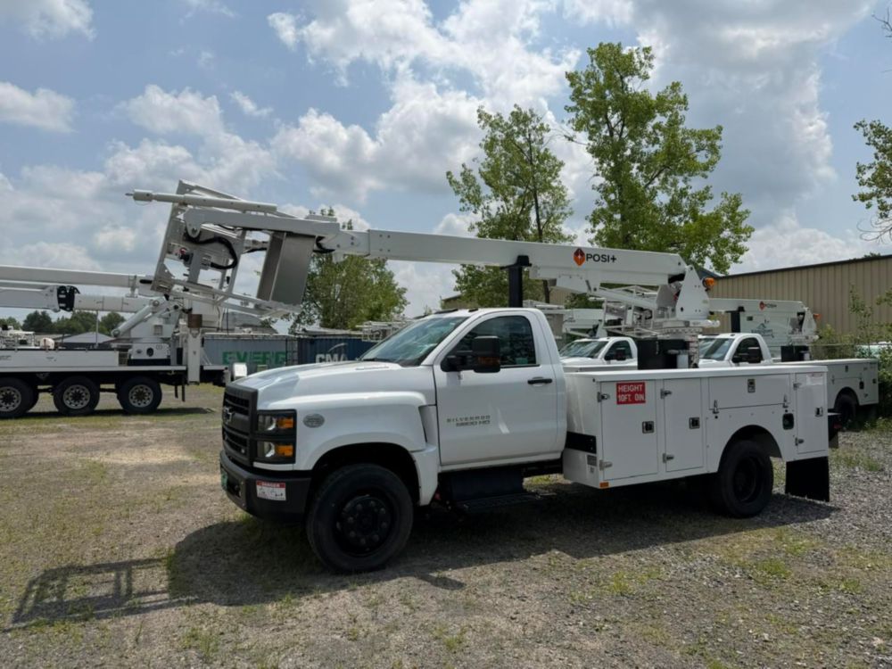 2022 Chevrolet 5500 4x2 Posi+ 700-40 Cable Placer Truck