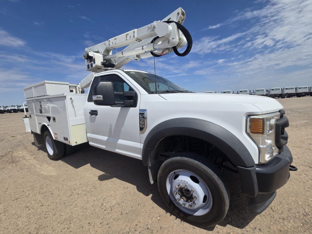 2022 Ford F-550 4x4 Powerstroke Altec AT-40G Bucket Truck