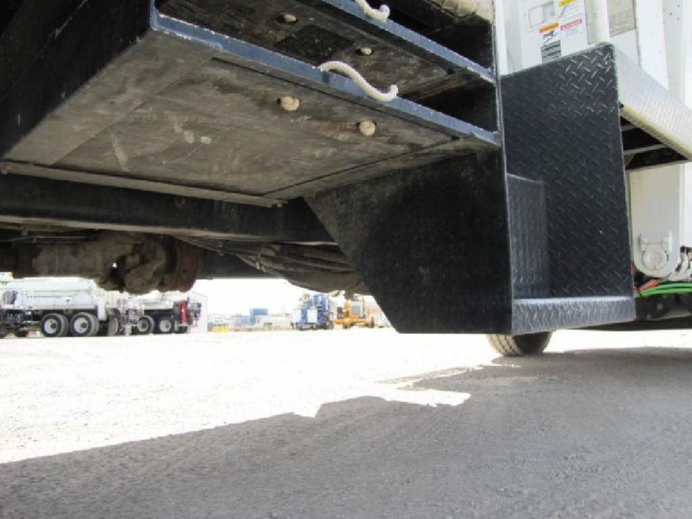 2013 Caterpillar CT660 6x4 Terex Utilities TCX65/100 Bucket Truck