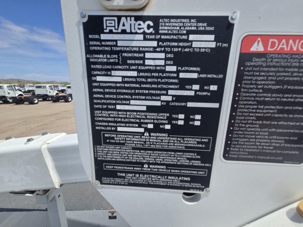 2022 Ford F-550 4x4 Powerstroke Altec AT-40G Bucket Truck