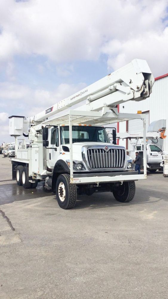 2013 International 7400 Terex RMX75 Bucket Truck 