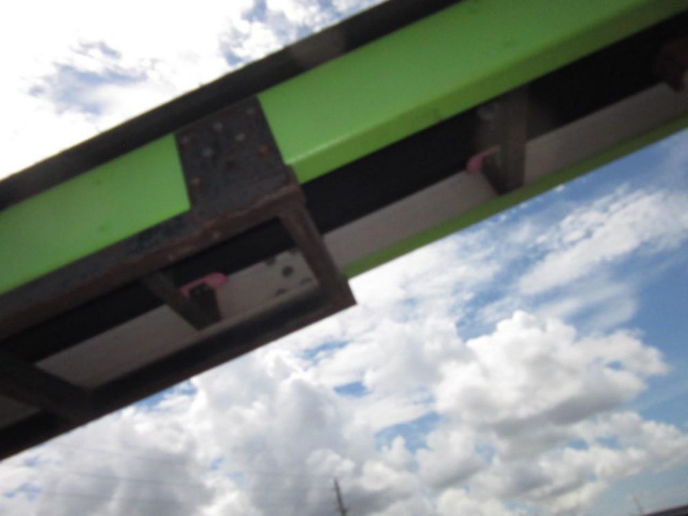 2007 Tandem Sterling L7500 Conveyor Truck