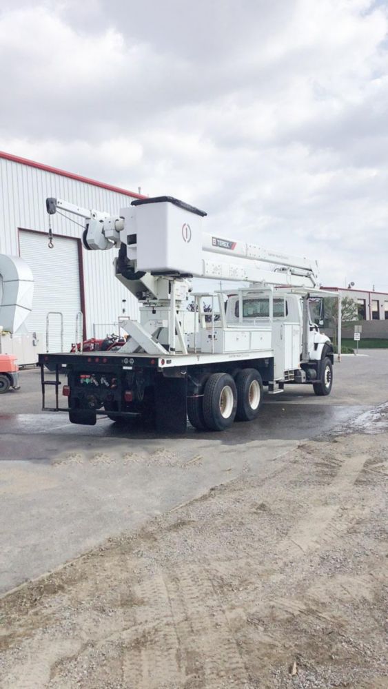2013 International 7400 Terex RMX75 Bucket Truck 