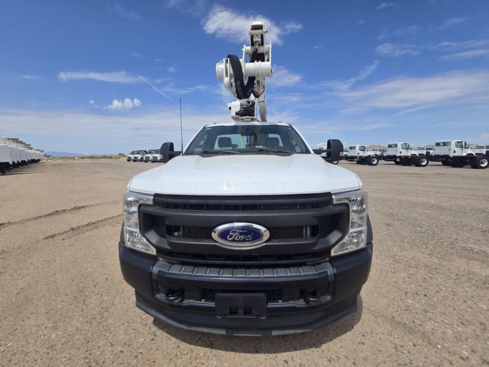 2022 Ford F-550 4x4 Powerstroke Altec AT-40G Bucket Truck
