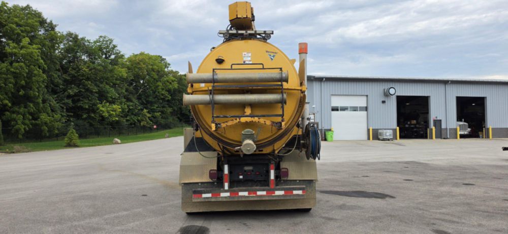 2018 Int'l HX615 Tri-Axle Vermeer VX200-1600 Hydro-Excavator Truck