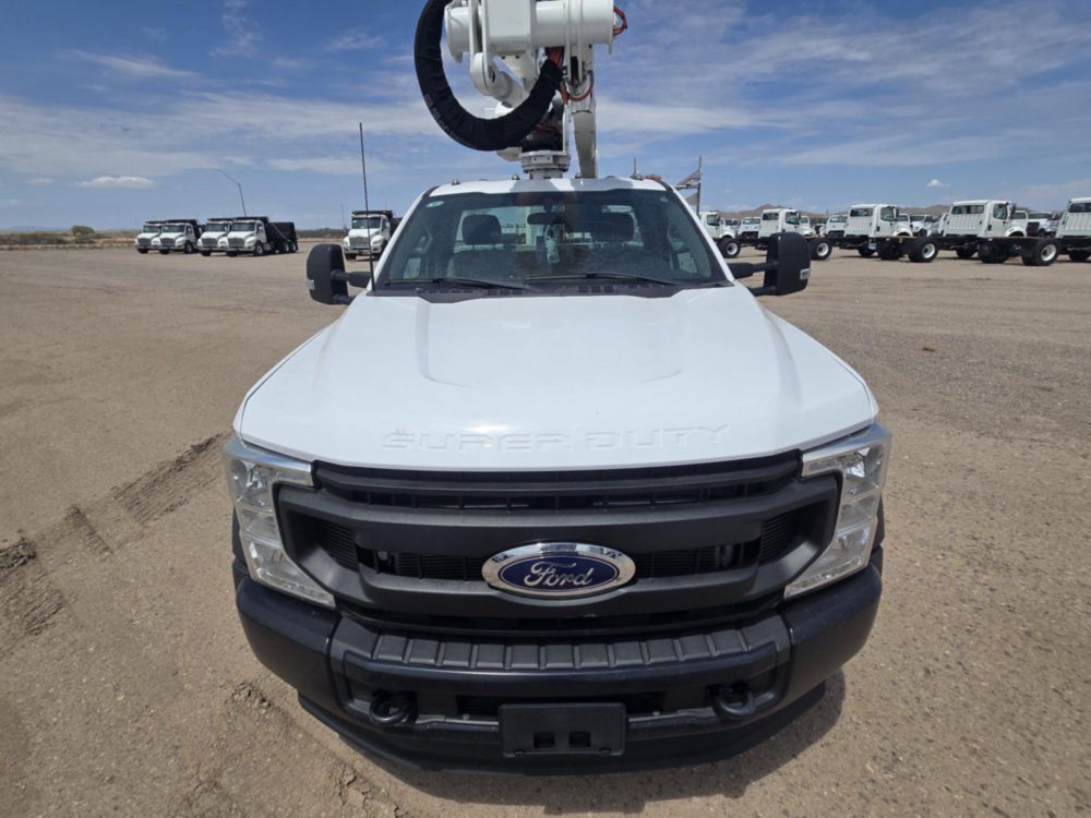 2022 Ford F-550 4x4 Altec AT-40G Bucket Truck