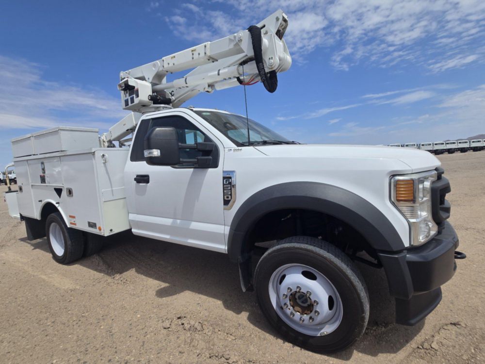 2022 Ford F-550 4x4 Altec AT-40G Bucket Truck