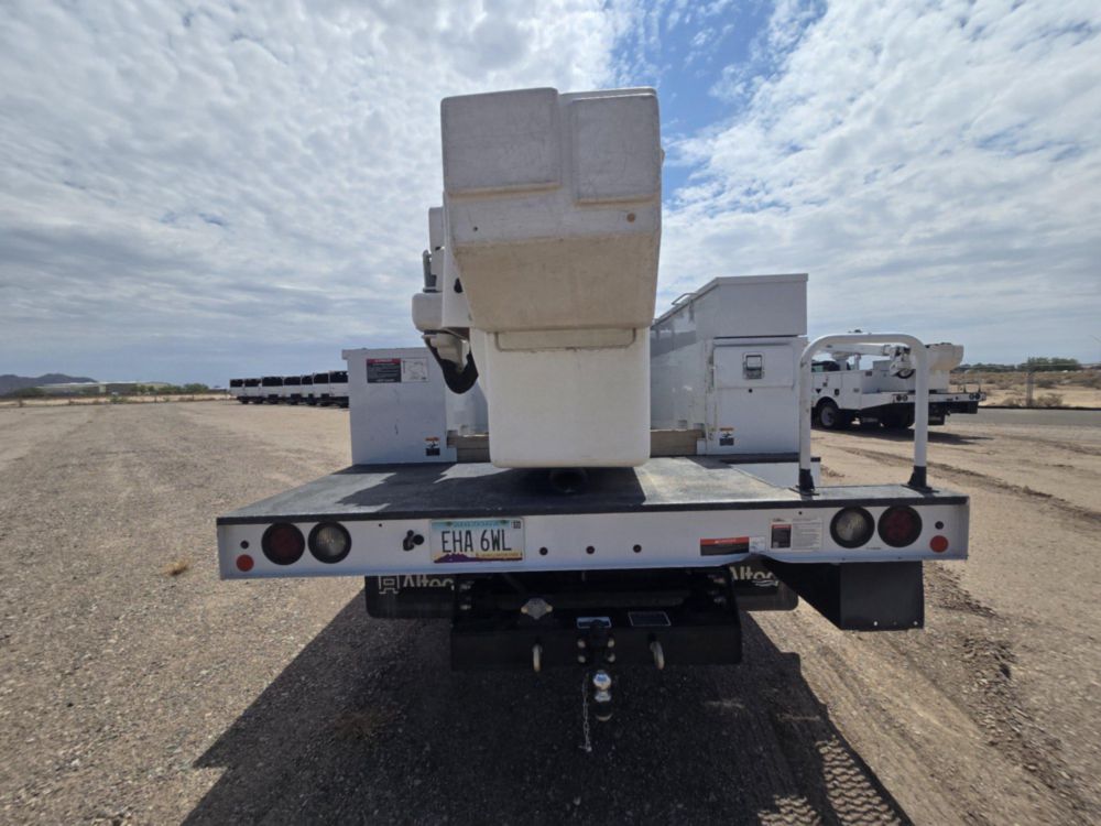 2022 Ford F-550 4x4 Powerstroke Altec AT-40G Bucket Truck