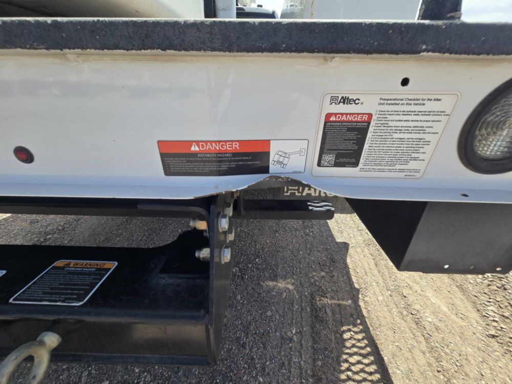 2022 Ford F-550 4x4 Powerstroke Altec AT-40G Bucket Truck