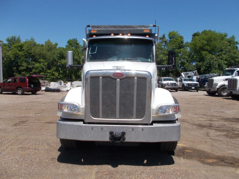 2026 Peterbilt 567 10x4 19' Load King Dump Truck