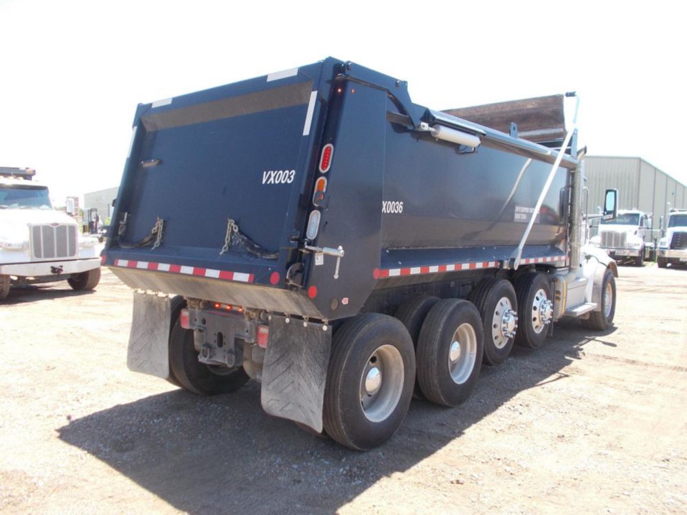 2026 Peterbilt 567 10x4 19' Load King Dump Truck