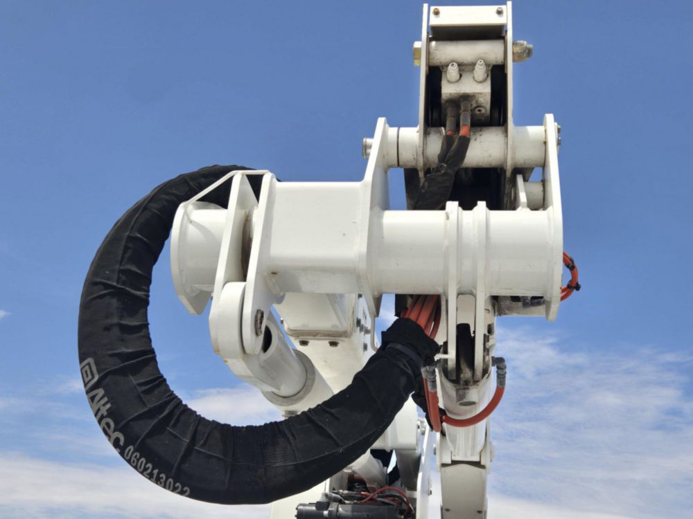 2022 Ford F-550 4x4 Altec AT-40G Bucket Truck