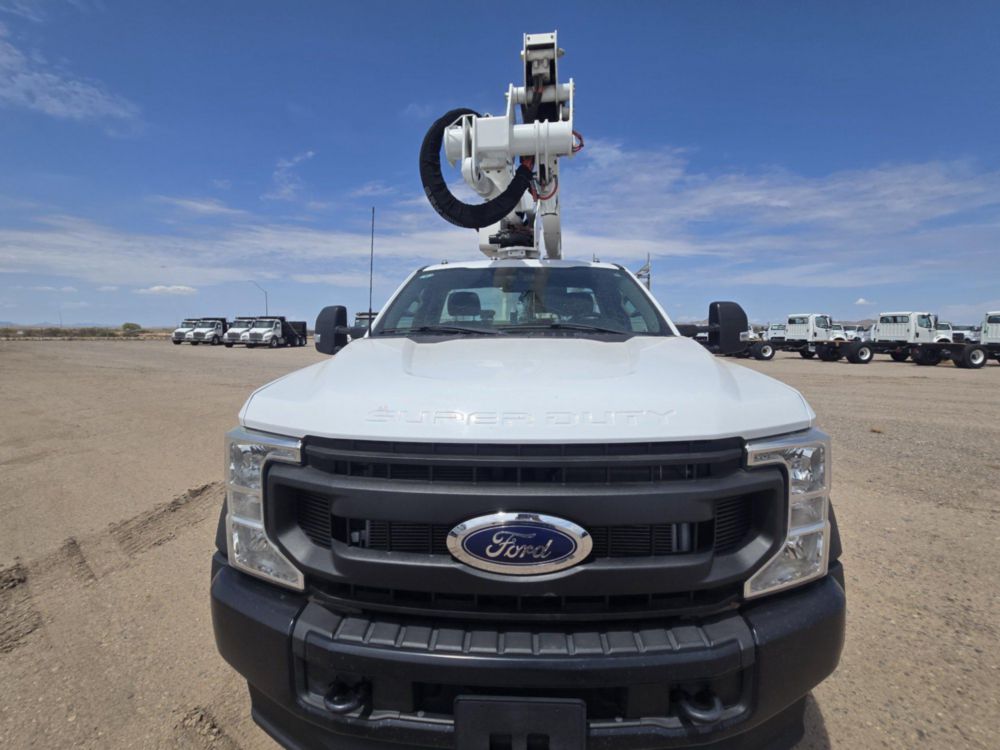 2022 Ford F-550 4x4 Altec AT-40G Bucket Truck