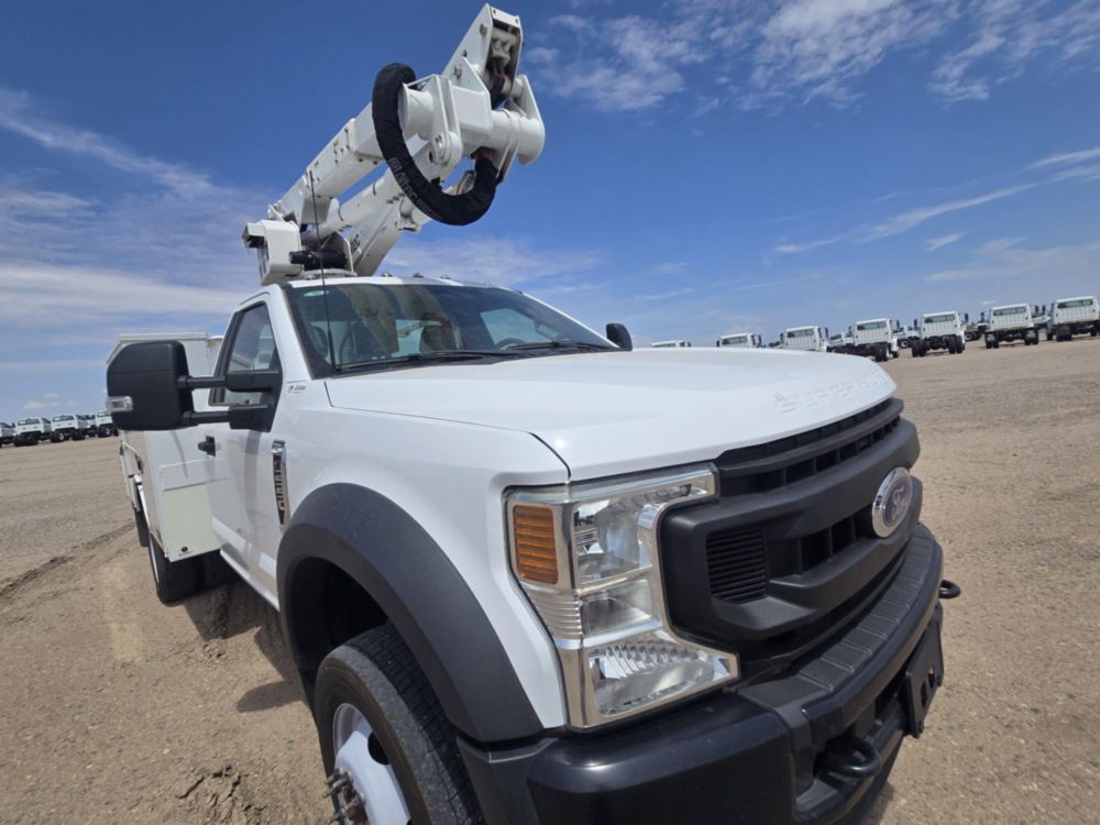 2022 Ford F-550 4x4 Altec AT-40G Bucket Truck