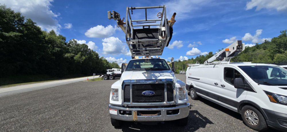 2019 Ford 750 4x2 Versalift VTP-40-NE Cable Placer Truck