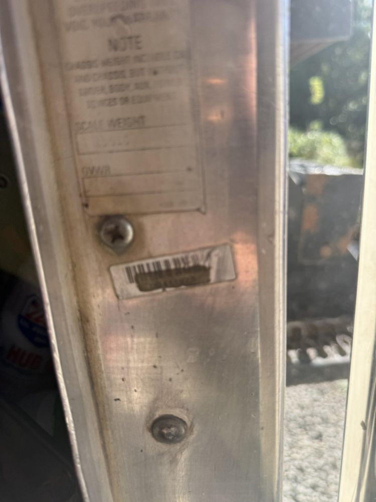 2006 Kenworth T-800 Tri-Axle Ox Bodies Dump Truck