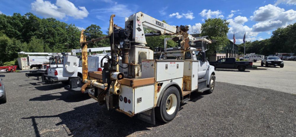 2019 Ford 750 4x2 Versalift VTP-40-NE Cable Placer Truck