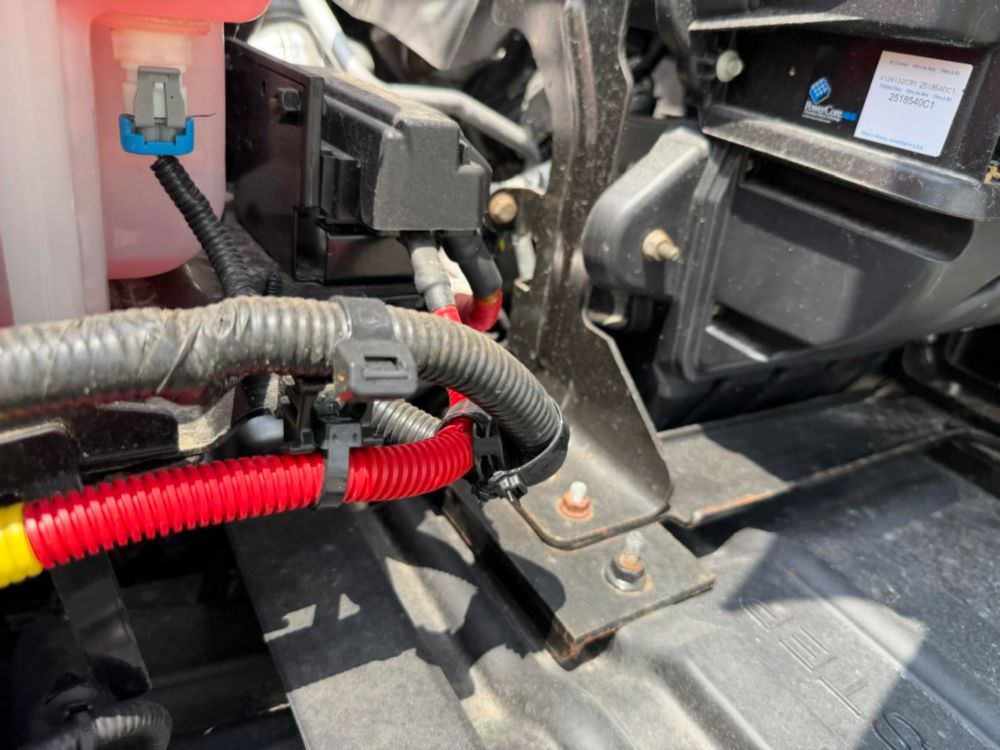 2022 Chevrolet 5500 4x2 Posi+ 700-40 Cable Placer Truck