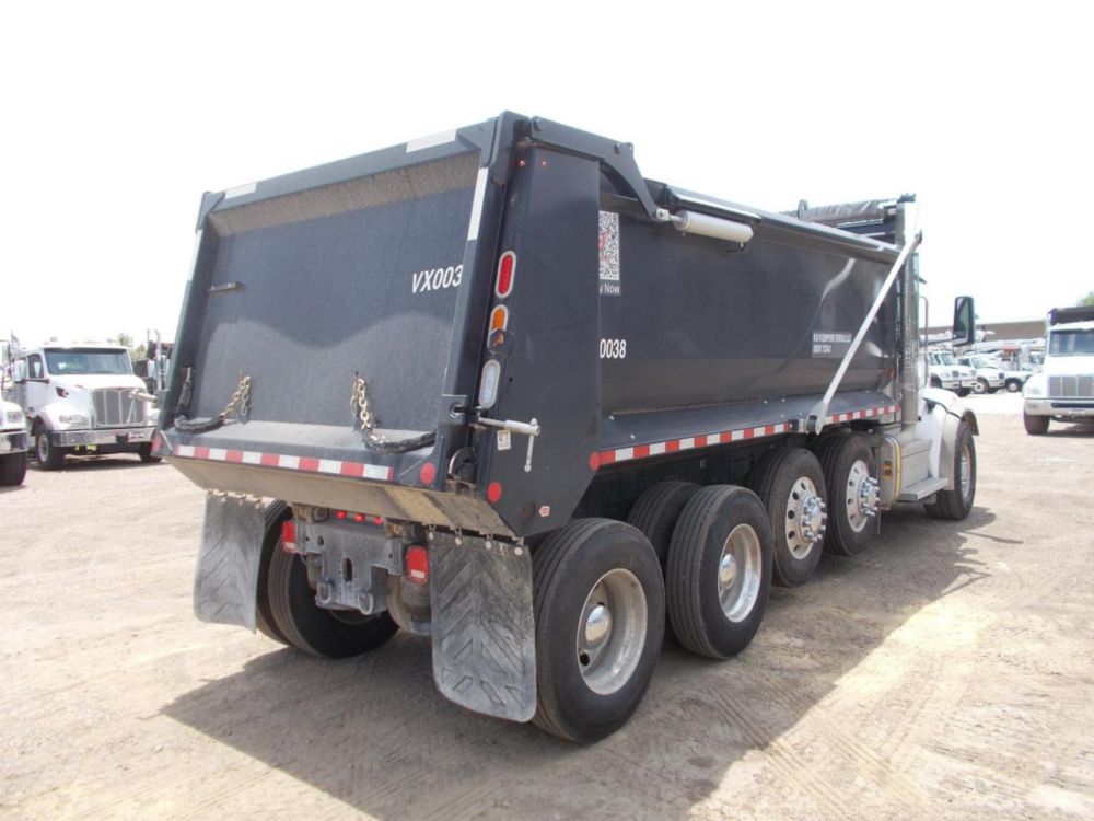 2026 Peterbilt 567 10x4 19' Load King Dump Truck