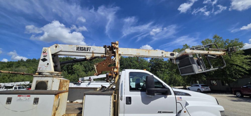 2019 Ford 750 4x2 Versalift VTP-40-NE Cable Placer Truck