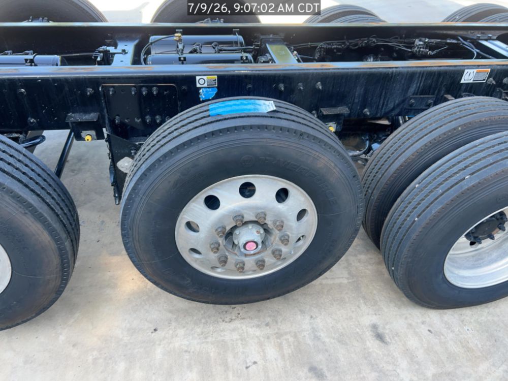 2026 Peterbilt 567 10x4 18' Load King Dump Truck