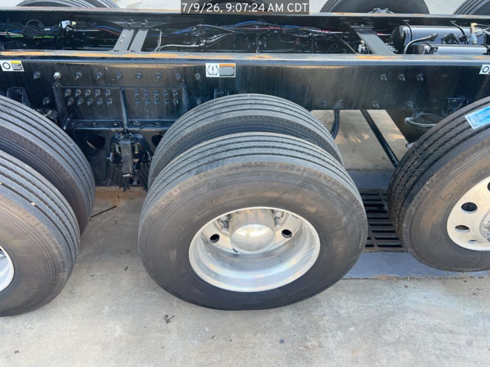 2026 Peterbilt 567 10x4 18' Load King Dump Truck