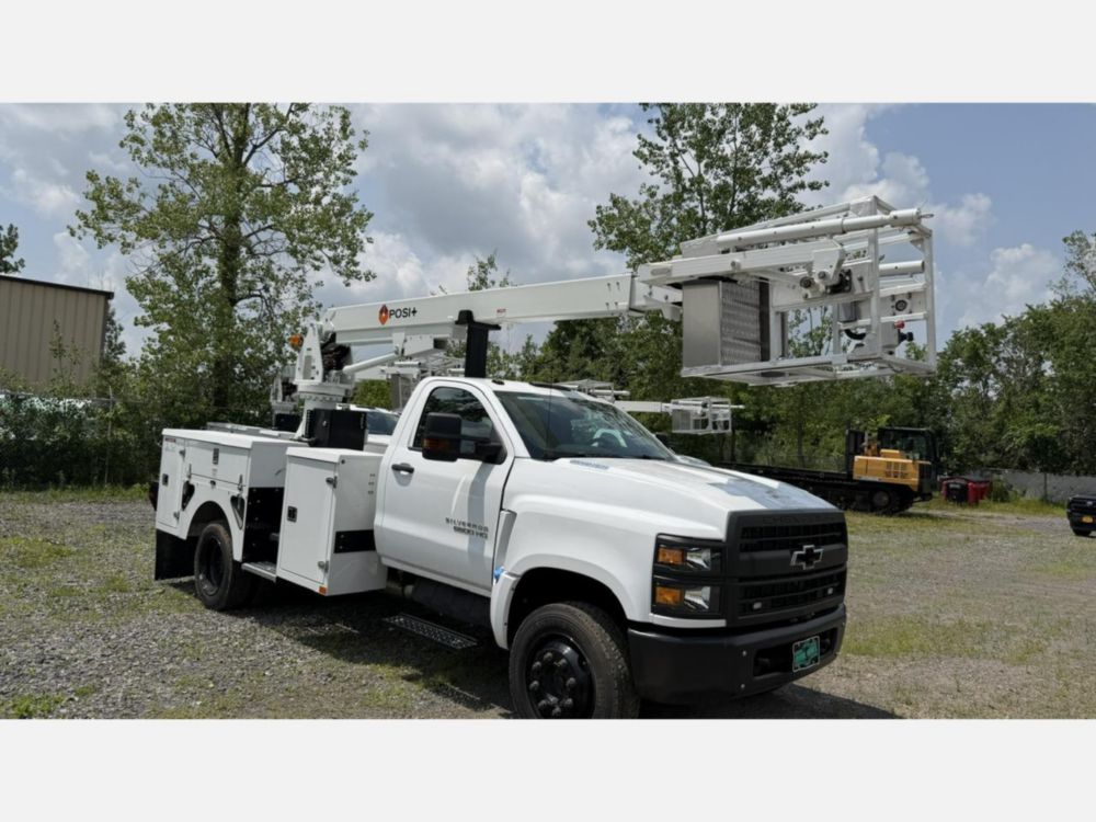 New 2022 Chevrolet 5500 4x2 Posi+ 700-40 Cable Placer Truck
