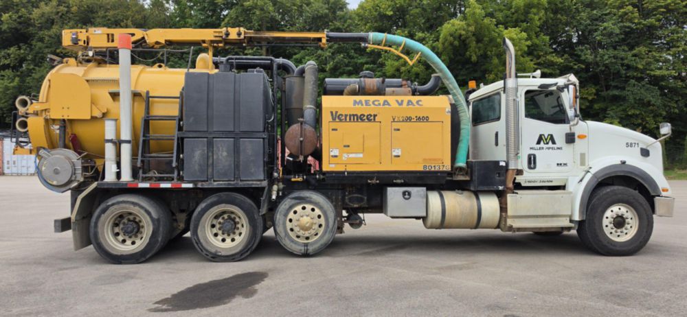 2018 Int'l HX615 Tri-Axle Vermeer VX200-1600 Hydro-Excavator Truck