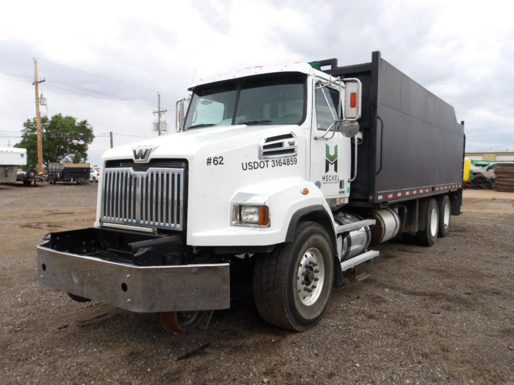2019 Westernstar 4700 SB Rotobec Elite 910 Tandem Grapple Truck