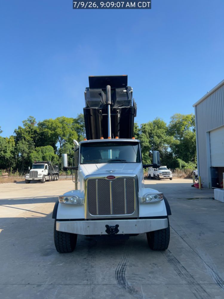 2026 Peterbilt 567 10x4 18' Load King Dump Truck