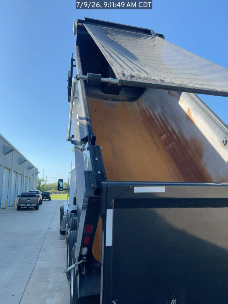 2026 Peterbilt 567 10x4 18' Load King Dump Truck