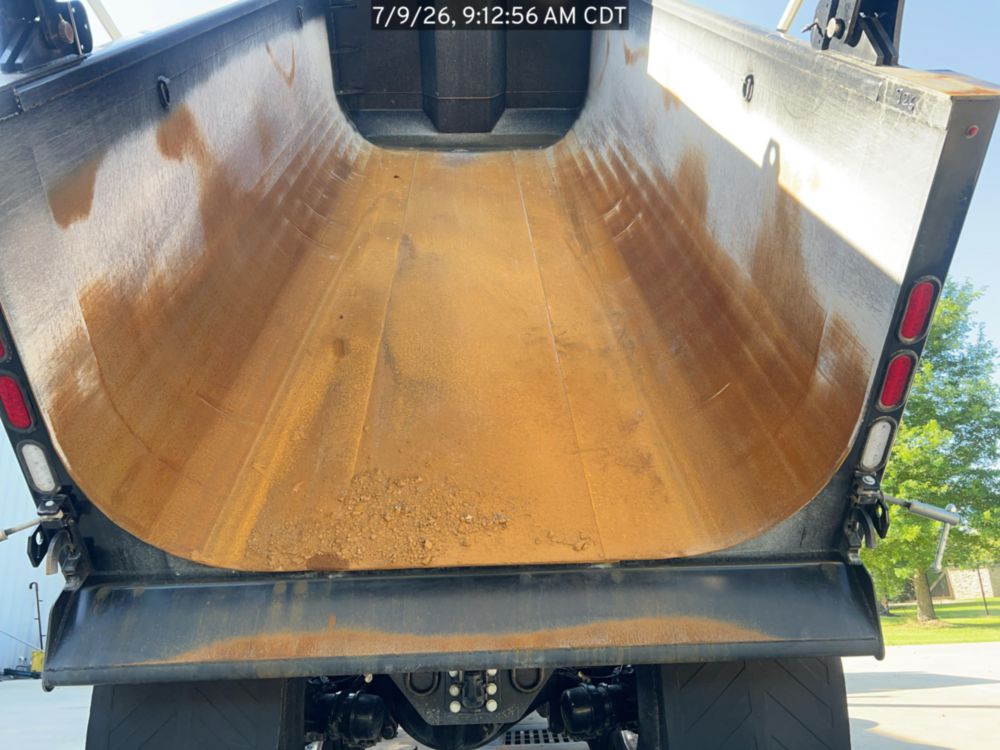 2026 Peterbilt 567 10x4 18' Load King Dump Truck