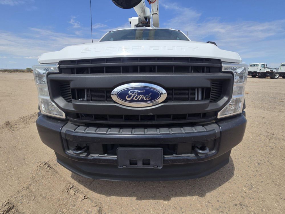 2022 Ford F-550 4x4 Altec AT-40G Bucket Truck