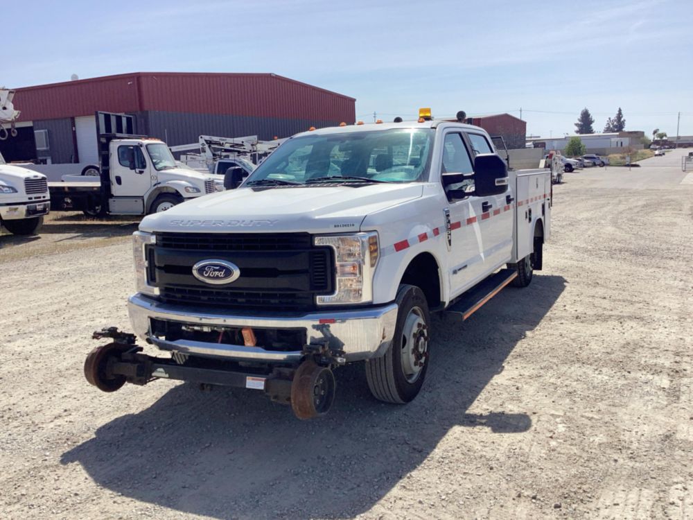 2019 Ford F-350 4x4 Hi-Rail Palfinger Service Truck