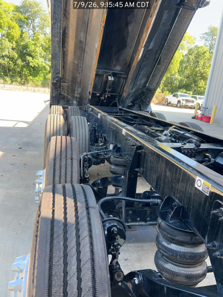 2026 Peterbilt 567 10x4 18' Load King Dump Truck
