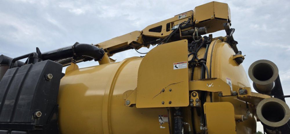 2018 Int'l HX615 Tri-Axle Vermeer VX200-1600 Hydro-Excavator Truck