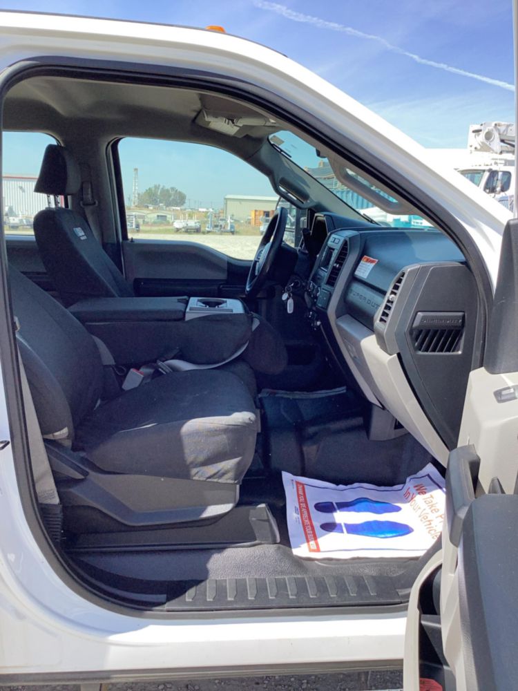 2019 Ford F-350 4x4 Hi-Rail Palfinger Service Truck
