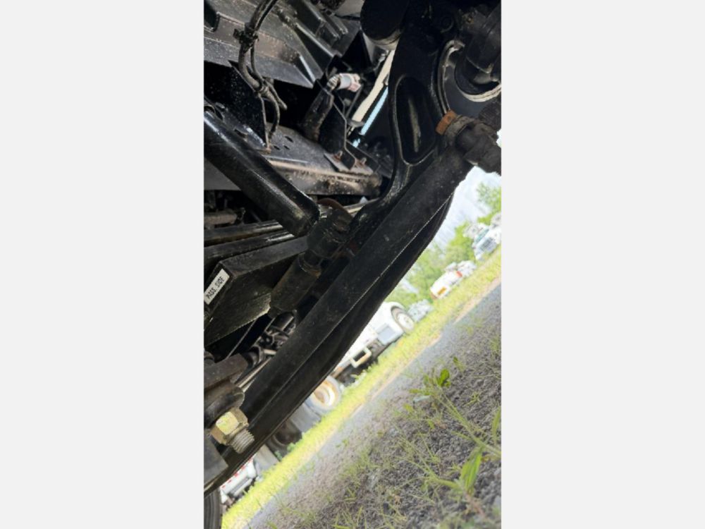 New 2022 Chevrolet 5500 4x2 Posi+ 700-40 Cable Placer Truck