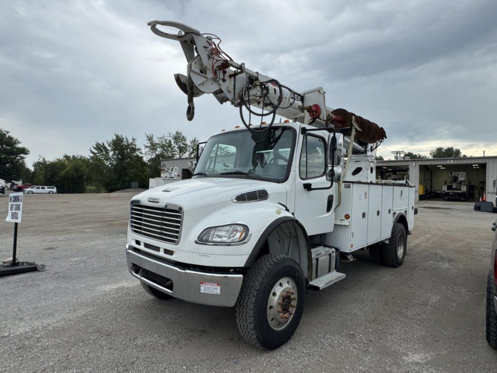2020 Freightliner M2 4x4 Terex Commander 4047 Digger Derrick Truck