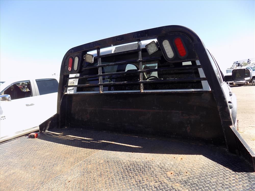 2017 Dodge Ram 5500 Crew Cab 4x4 Flatbed Truck