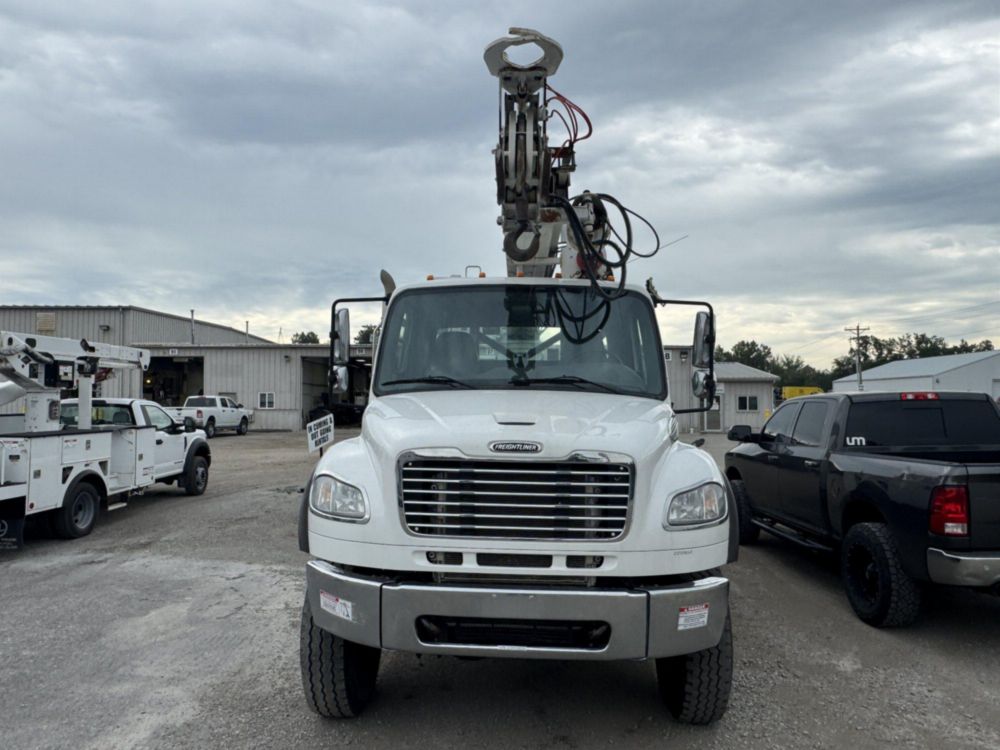 2020 Freightliner M2 4x4 Terex Commander 4047 Digger Derrick Truck