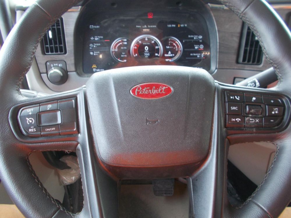 2026 Peterbilt 567 10x4 18' Load King Dump Truck