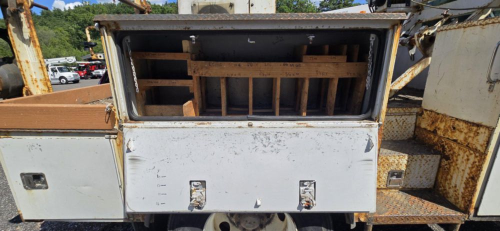 2019 Ford 750 4x2 Versalift VTP-40-NE Cable Placer Truck