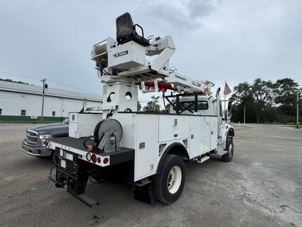 2020 Freightliner M2 4x4 Terex Commander 4047 Digger Derrick Truck