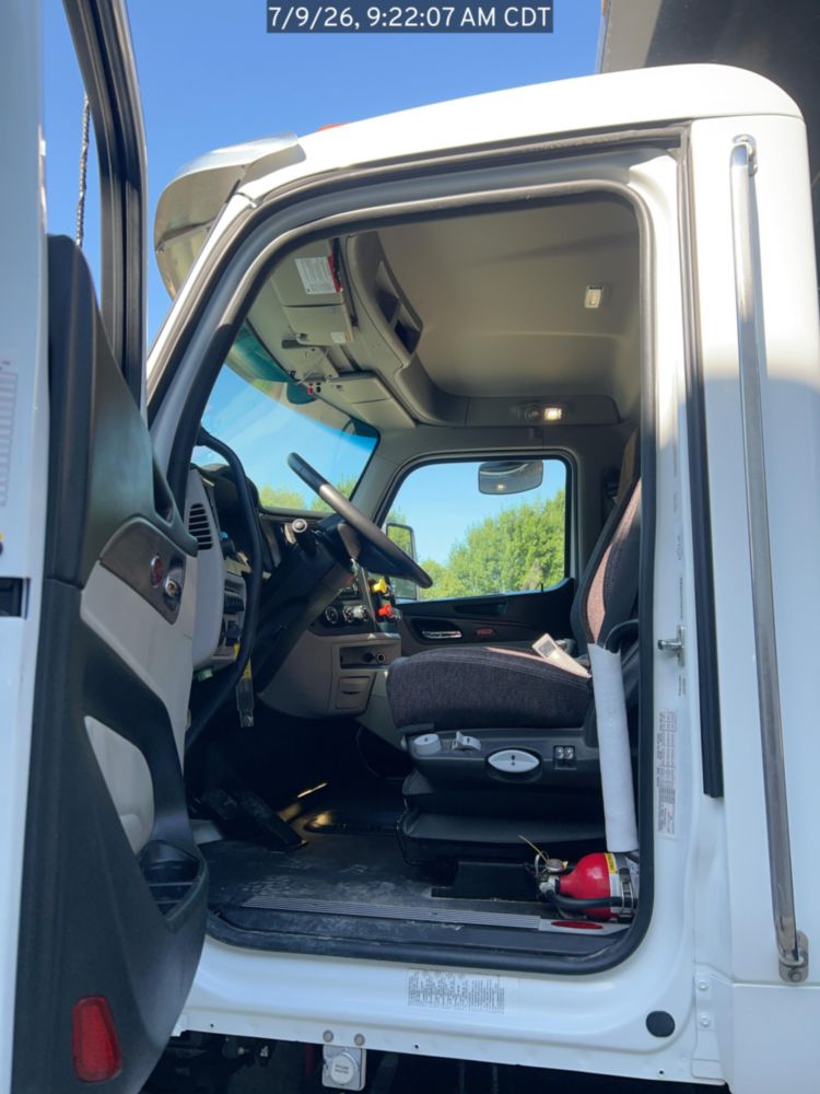 2026 Peterbilt 567 10x4 18' Load King Dump Truck
