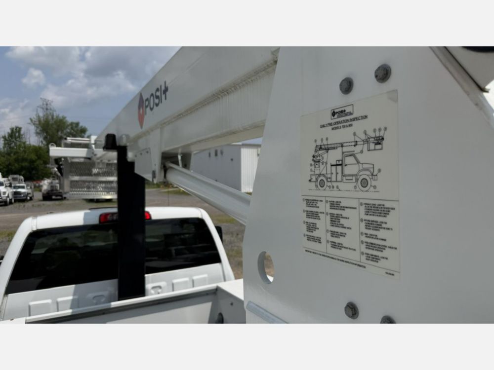 New 2022 Chevrolet 5500 4x2 Posi+ 700-40 Cable Placer Truck