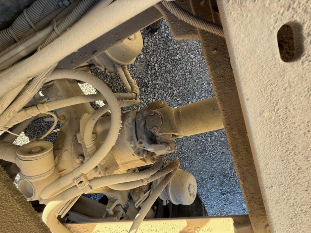 2006 Kenworth T-800 Tri-Axle Ox Bodies Dump Truck