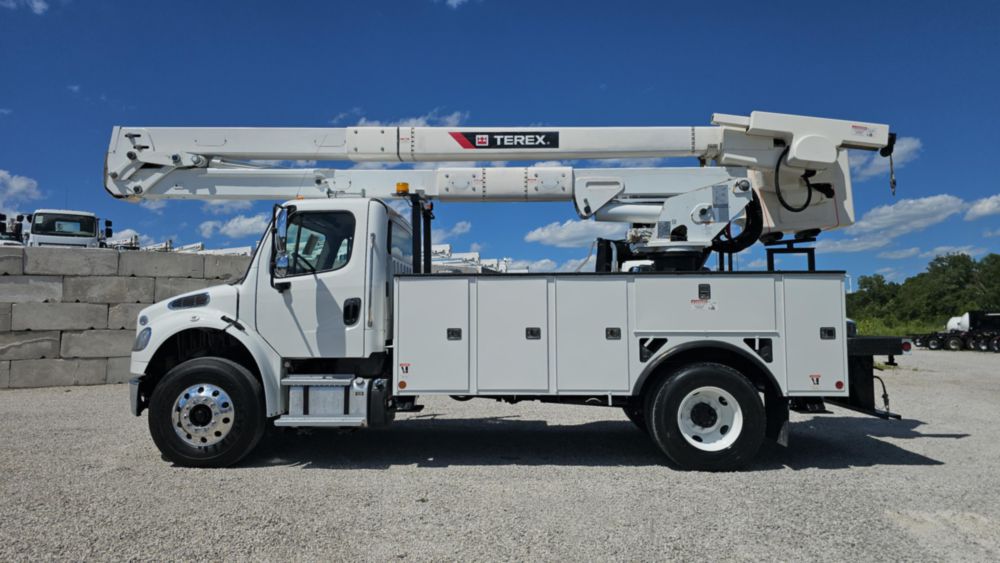 2019 Freightliner M2106 4x2 Terex TC-55 Bucket Truck