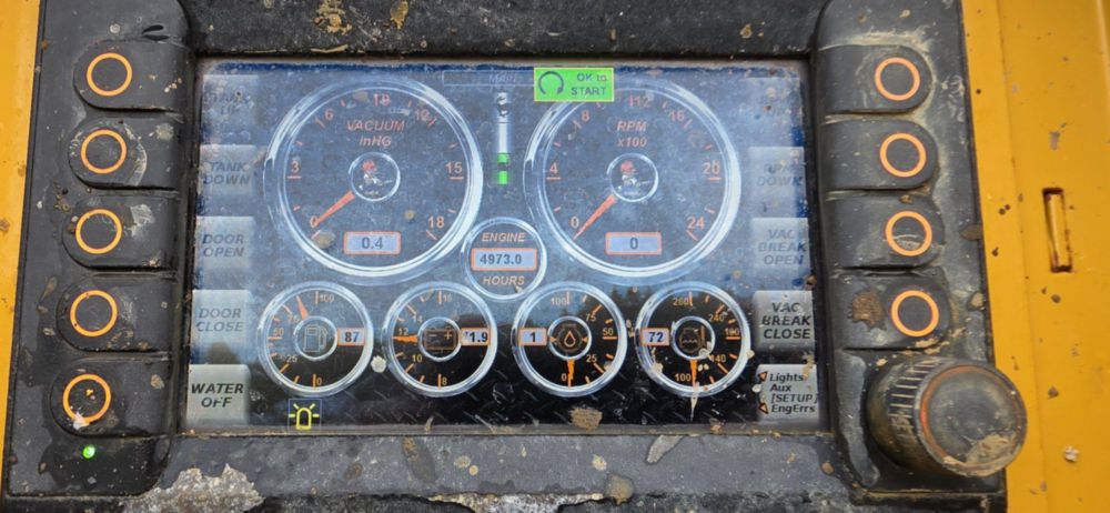 2018 Int'l HX615 Tri-Axle Vermeer VX200-1600 Hydro-Excavator Truck