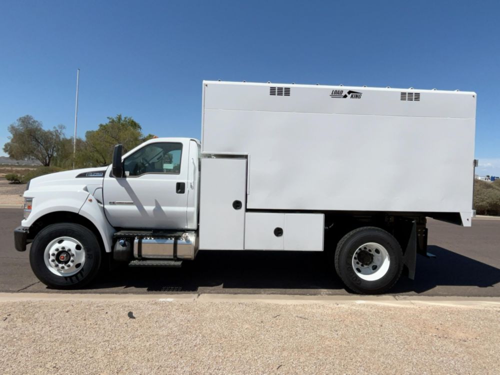 2026 Ford F750 4x2 Chipper Truck